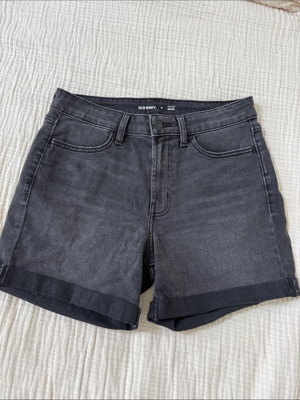 Women's Charcoal Black High-Rise Rolled-Hem Denim Shorts